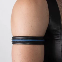 RoB Accessoires Brassard Cuir Ajustable -Vestiaire Fetish Soldes brassard cuir ajustable 7