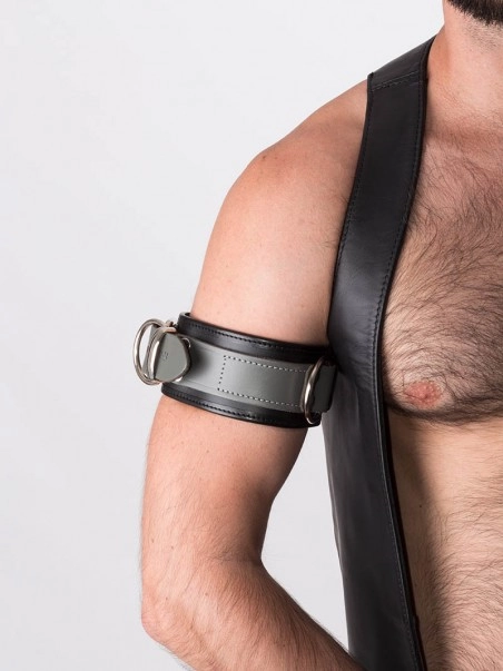 RoB Accessoires Brassard Cuir Boucle Bondage 4 RoB Accessoires Brassard Cuir Boucle Bondage – Image 2