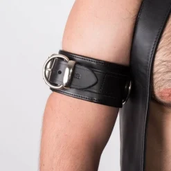 RoB Accessoires Brassard Cuir Boucle SM -Vestiaire Fetish Soldes brassard cuir boucle sm 3