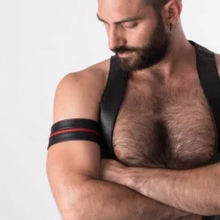 RoB Accessoires Brassard Large Ajustable Pressions -Vestiaire Fetish Soldes brassard large ajustable pressions 13