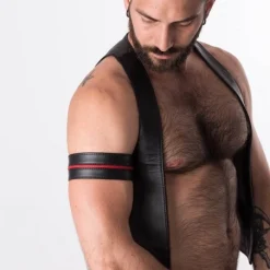 RoB Accessoires Brassard Large Ajustable Pressions -Vestiaire Fetish Soldes brassard large ajustable pressions 14