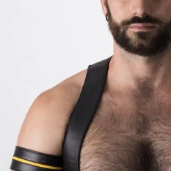 RoB Accessoires Brassard Large Ajustable Pressions -Vestiaire Fetish Soldes brassard large ajustable pressions 29