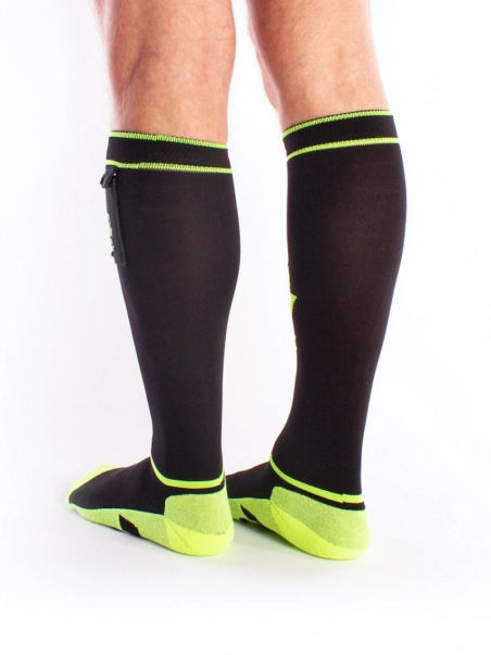 Brutus Chaussettes Hautes Party Socks Gas Mask (plusieurs Coloris) 4 Brutus Chaussettes Hautes Party Socks Gas Mask (plusieurs Coloris) – Image 2