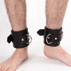 RoB Accessoires Menottes Cuir Chevilles -Vestiaire Fetish Soldes menottes chevilles cuir 5