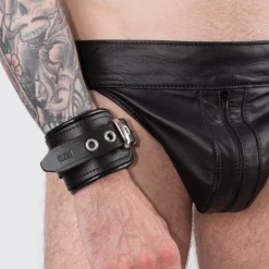 RoB Accessoires Menottes Cuir -Vestiaire Fetish Soldes menottes cuir 2