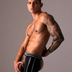 Locker Gear Short Chaps Watch It Hard -Vestiaire Fetish Soldes short locker gear fetish 7